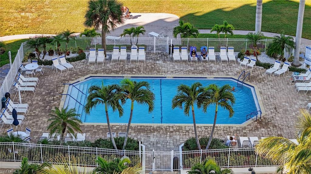 7360 Estero BLVD # 103