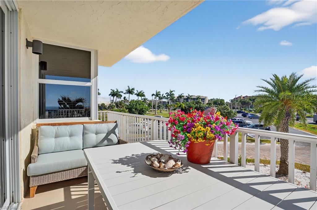 7360 Estero BLVD # 103