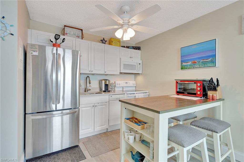 7360 Estero BLVD # 802