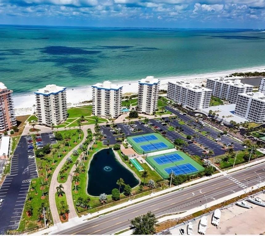 7360 Estero BLVD # 802