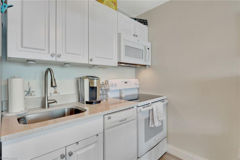 7360 Estero BLVD # 802