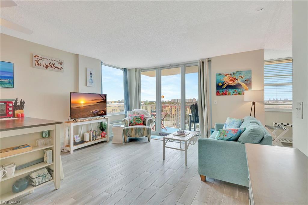 7360 Estero BLVD # 802