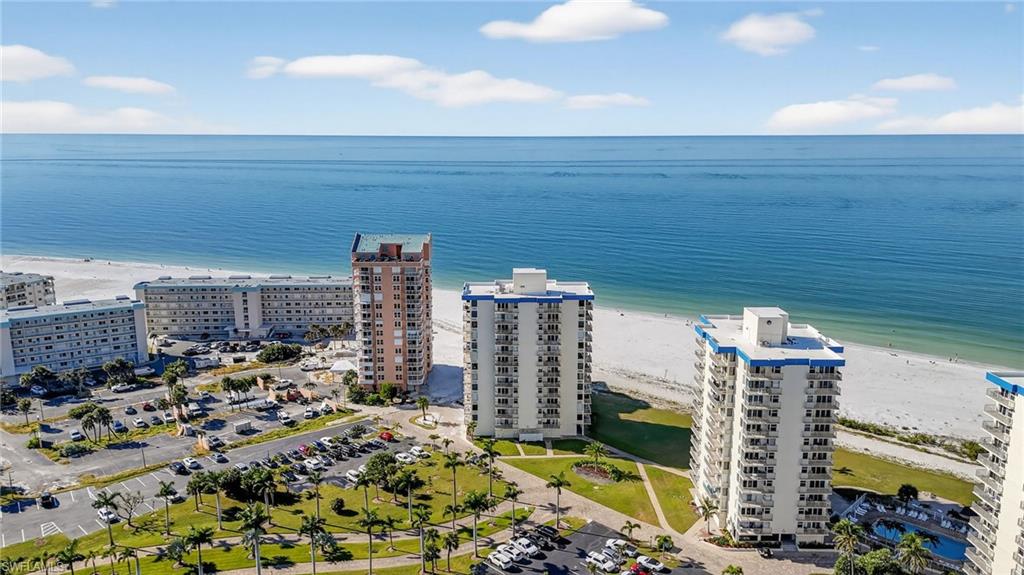 7360 Estero BLVD # 802