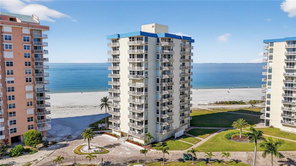 7360 Estero BLVD # 802