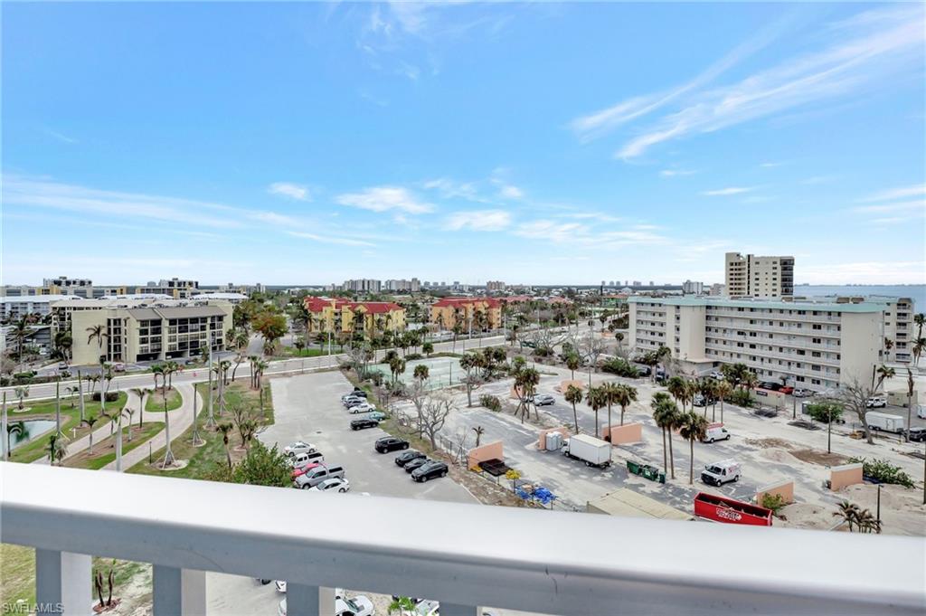 7360 Estero BLVD # 802