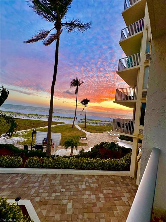 7360 Estero BLVD # 802
