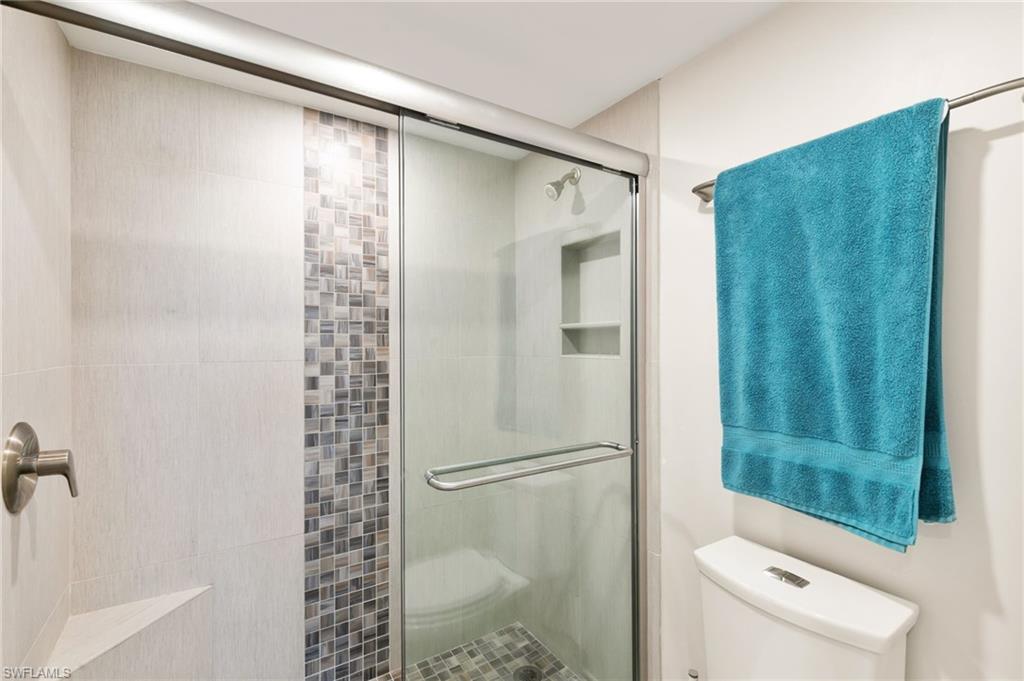 440 Seaview CT # 1610