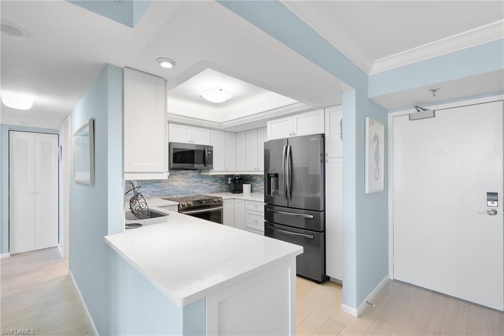 440 Seaview CT # 1610