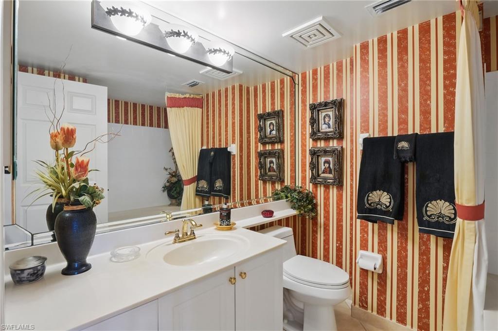 1020 S Collier BLVD # 402