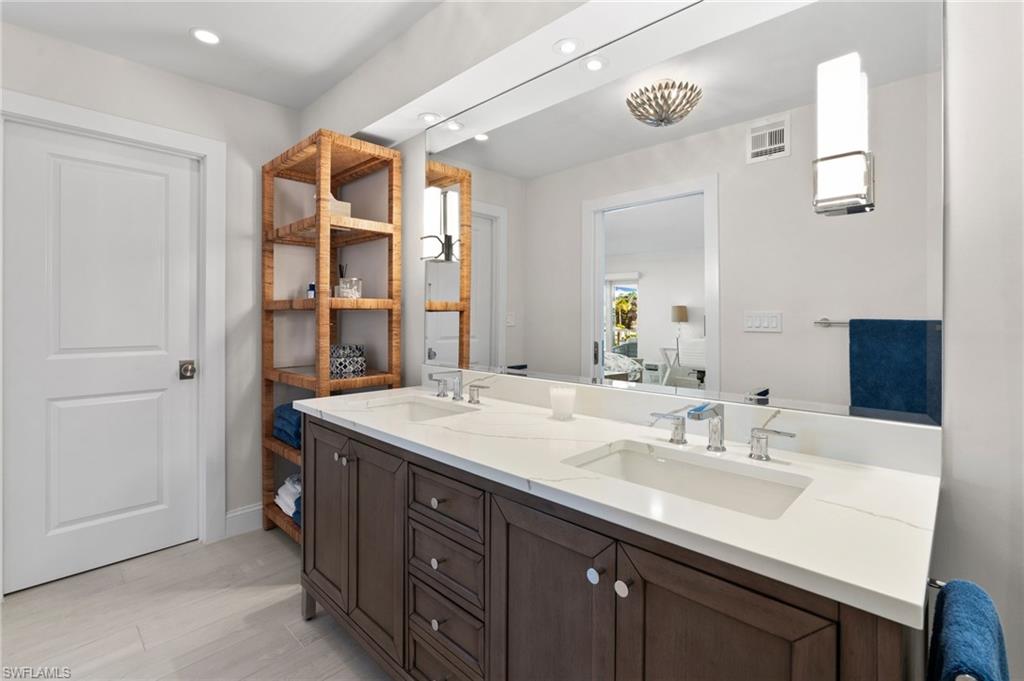 880 Huron CT # 107 Unit: 2-107