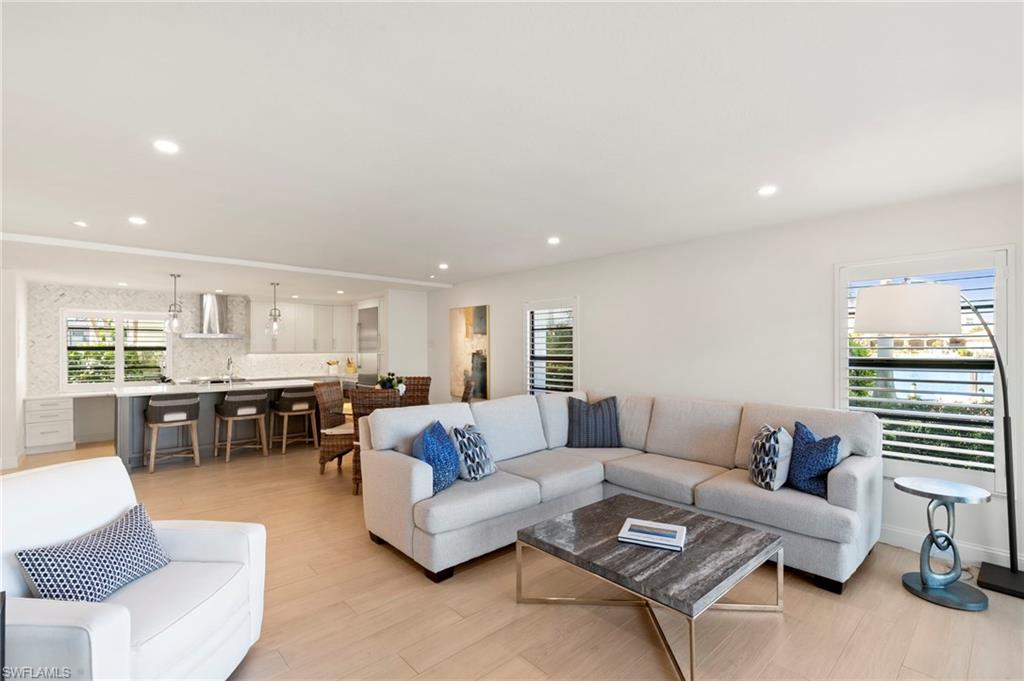 880 Huron CT # 107 Unit: 2-107