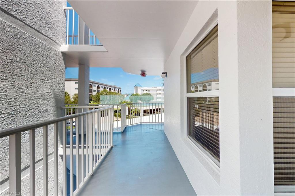 991 N Barfield DR # 201