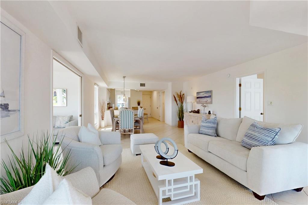 991 N Barfield DR # 201