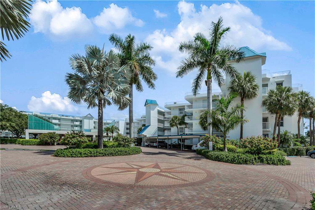 991 N Barfield DR # 201