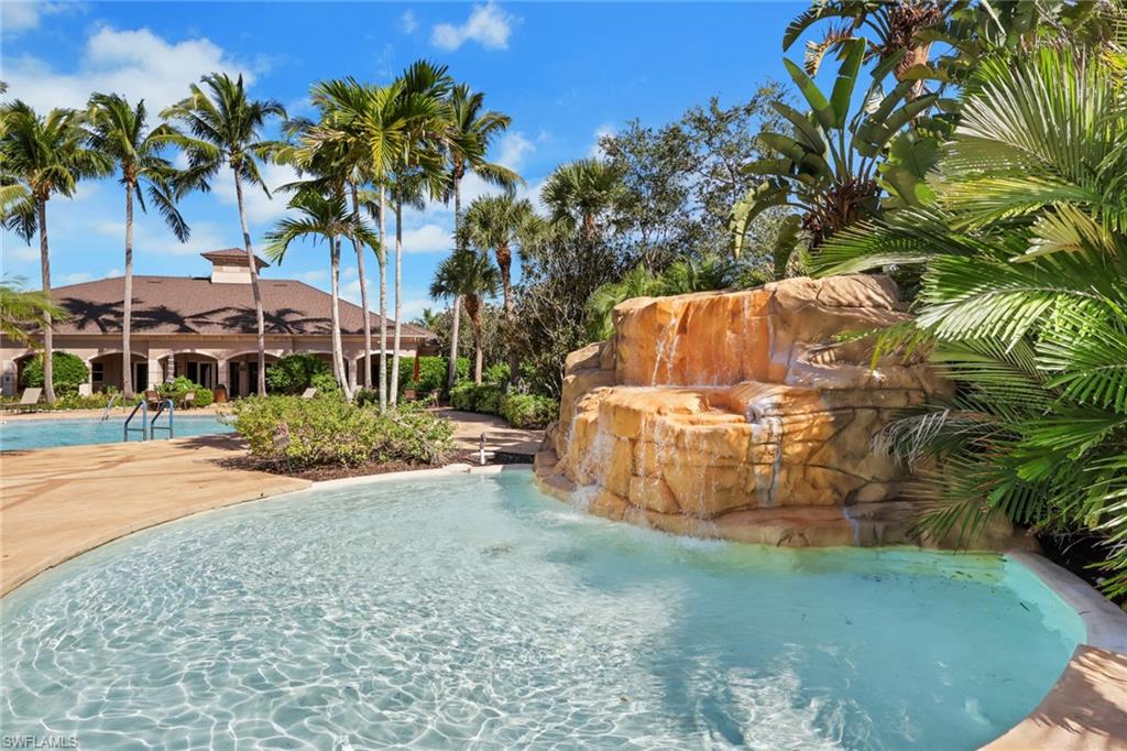 785 Regency Reserve CIR # 4701