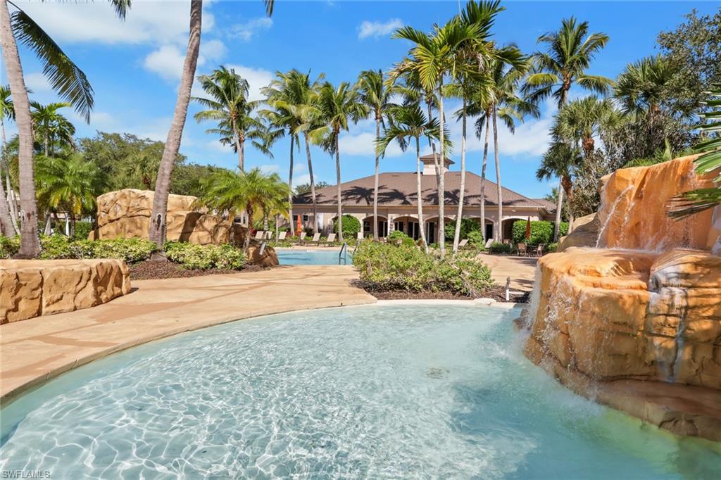 785 Regency Reserve CIR # 4701