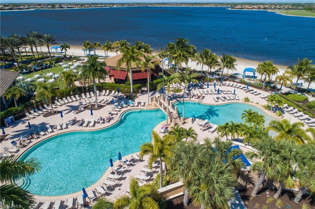 9064 Siesta Bay DR # 102 Unit: 5-102