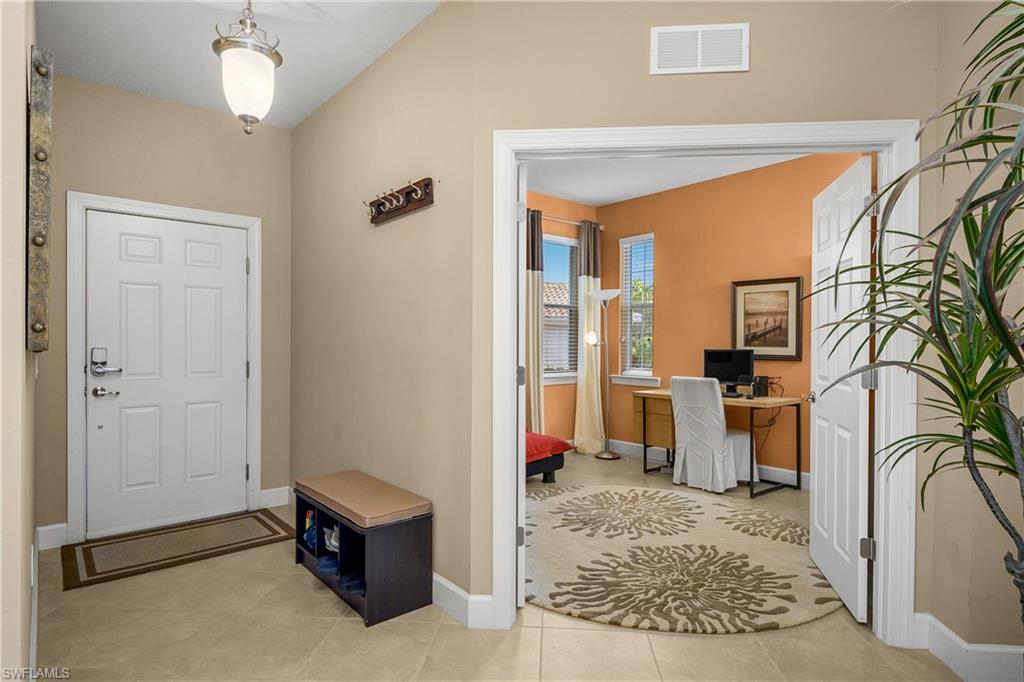 9064 Siesta Bay DR # 102 Unit: 5-102