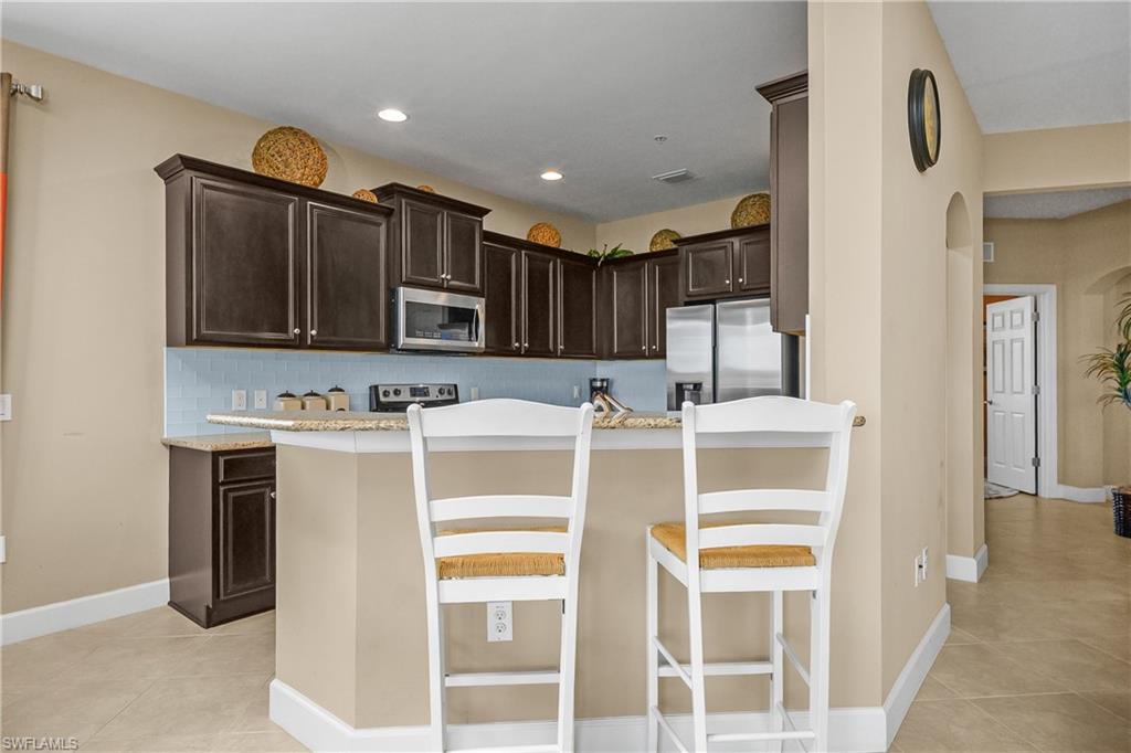 9064 Siesta Bay DR # 102 Unit: 5-102