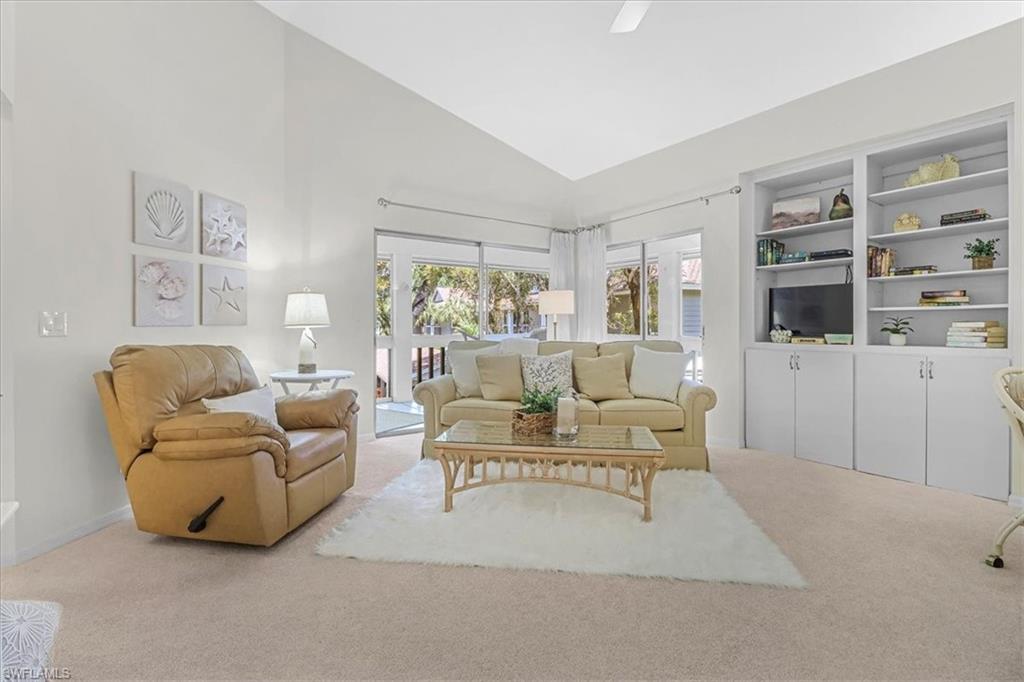 660 Wiggins Bay DR # B21