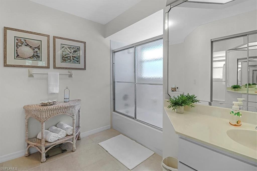 660 Wiggins Bay DR # B21