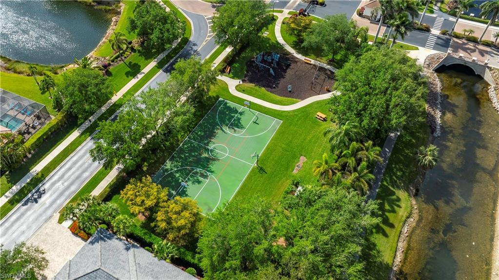 5025 Blauvelt WAY # 101