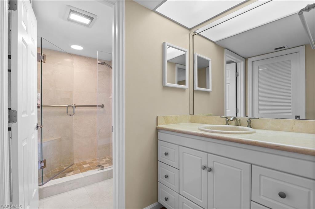 722 10th AVE S # A102