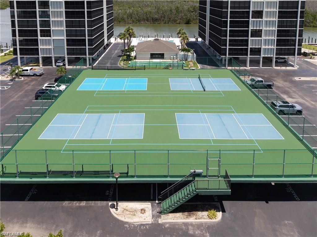 26235 Hickory BLVD # 4A