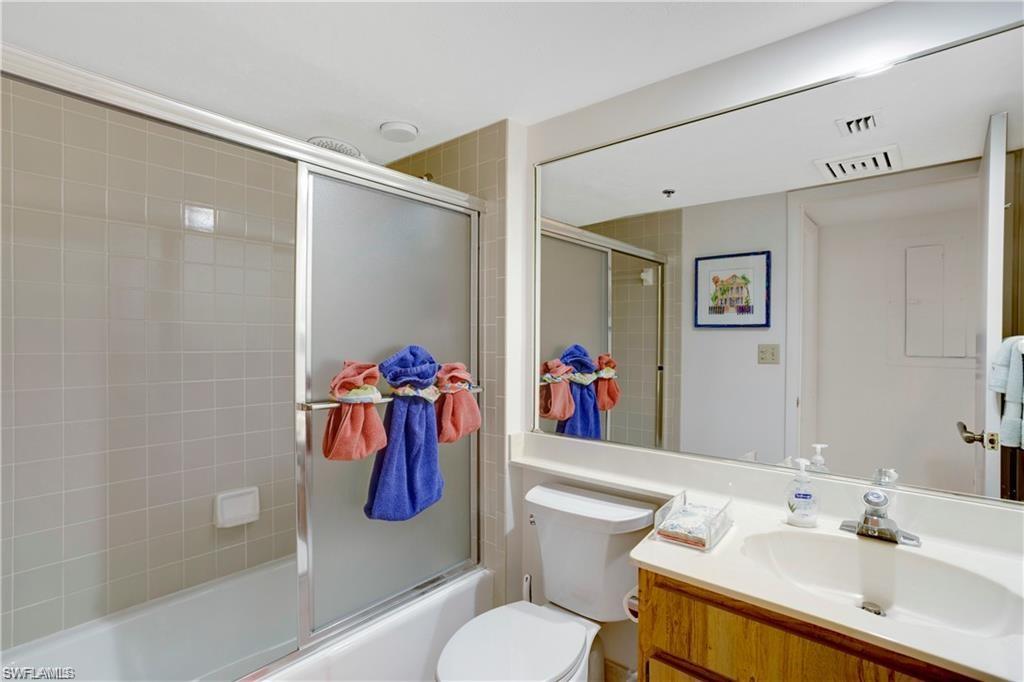 26235 Hickory BLVD # 4A