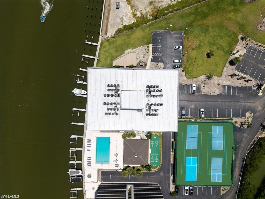 26235 Hickory BLVD # 4A