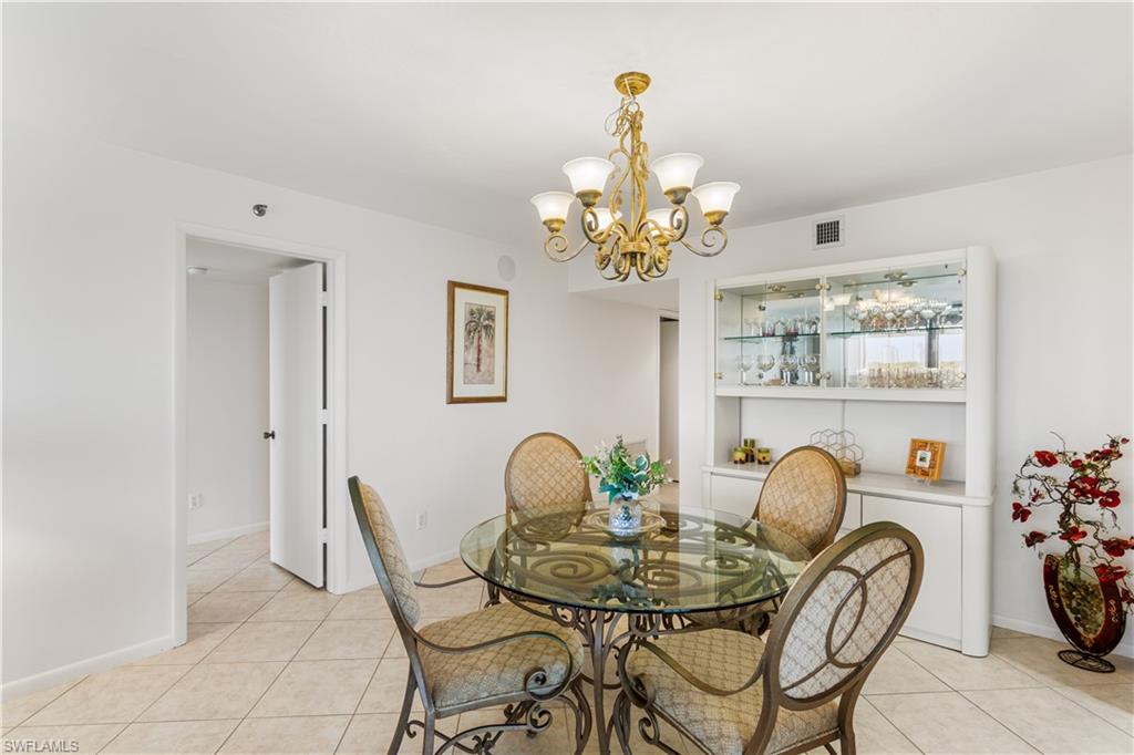 26235 Hickory BLVD # 4A