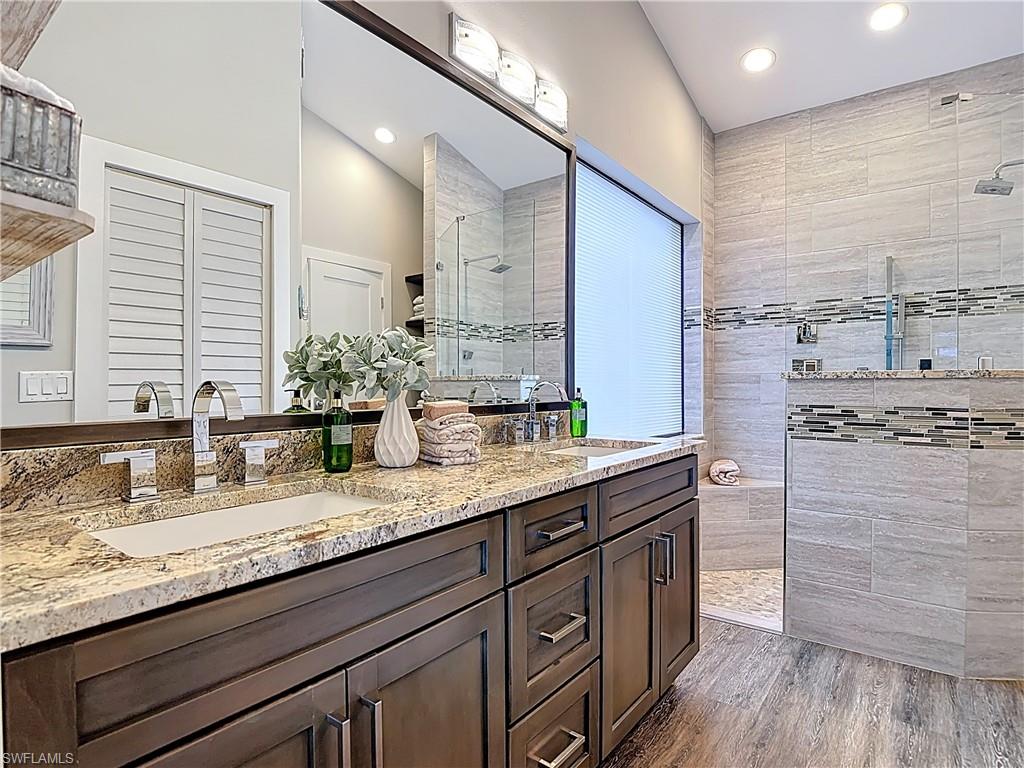 18013 Royal Tree PKWY