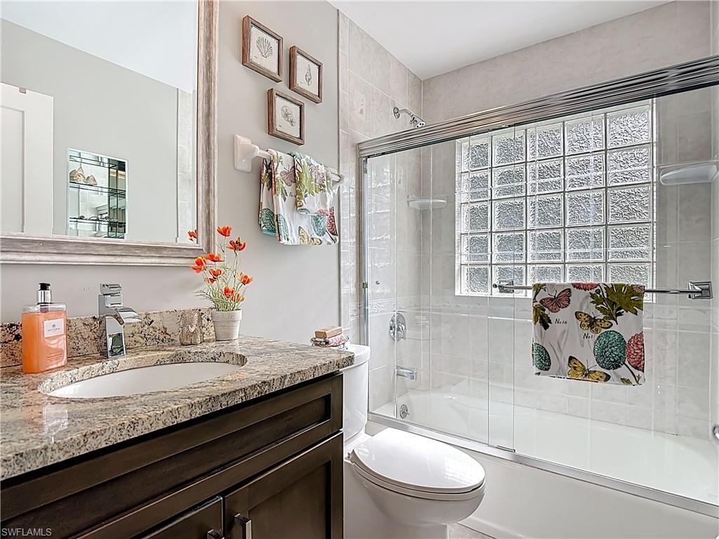 18013 Royal Tree PKWY