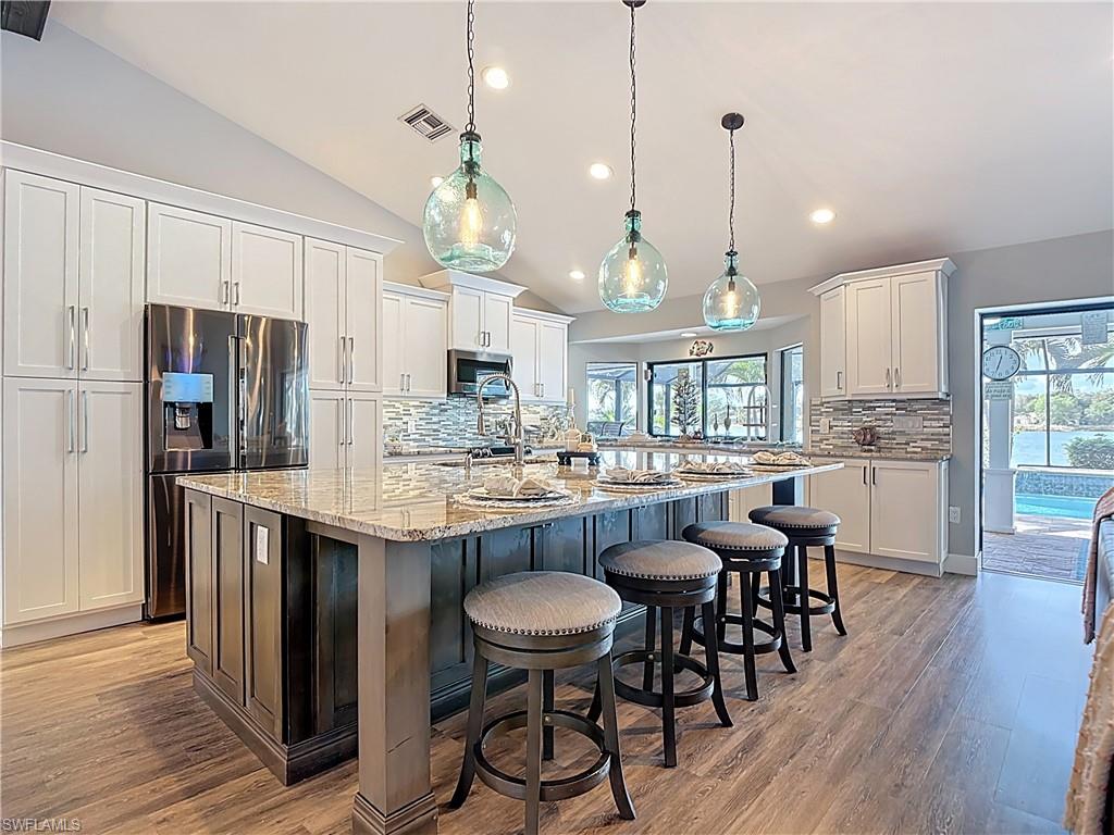 18013 Royal Tree PKWY