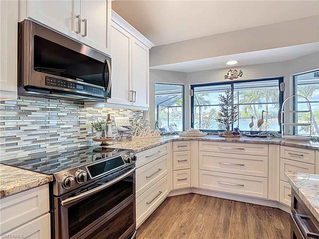 18013 Royal Tree PKWY