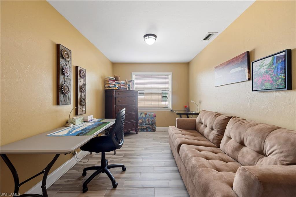 174 Pebble Shores DR S # 204