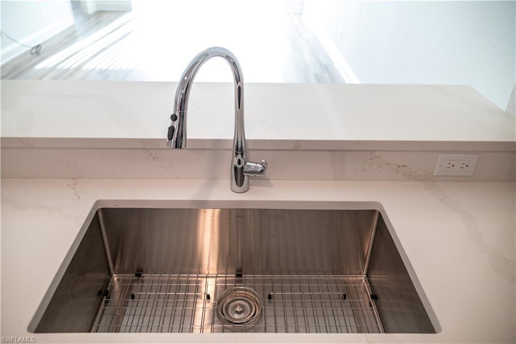 3235 Cypress Glen WAY # 309