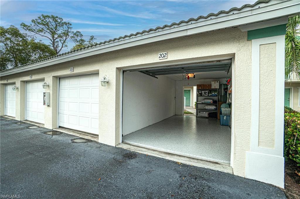 4945 Cougar CT S # 202 Unit: 4-202