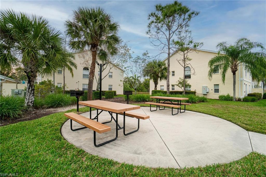 4945 Cougar CT S # 202 Unit: 4-202