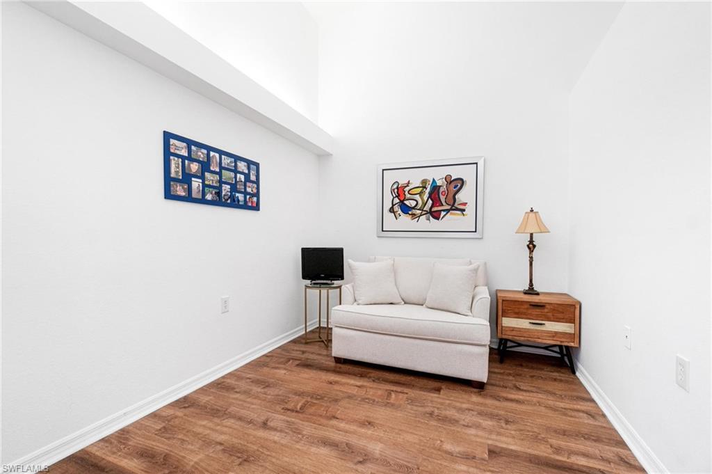 4945 Cougar CT S # 202 Unit: 4-202