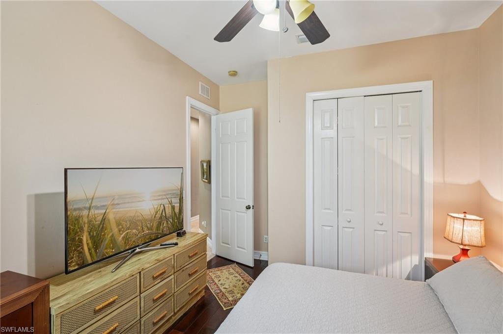 2621 Golden Gate BLVD W