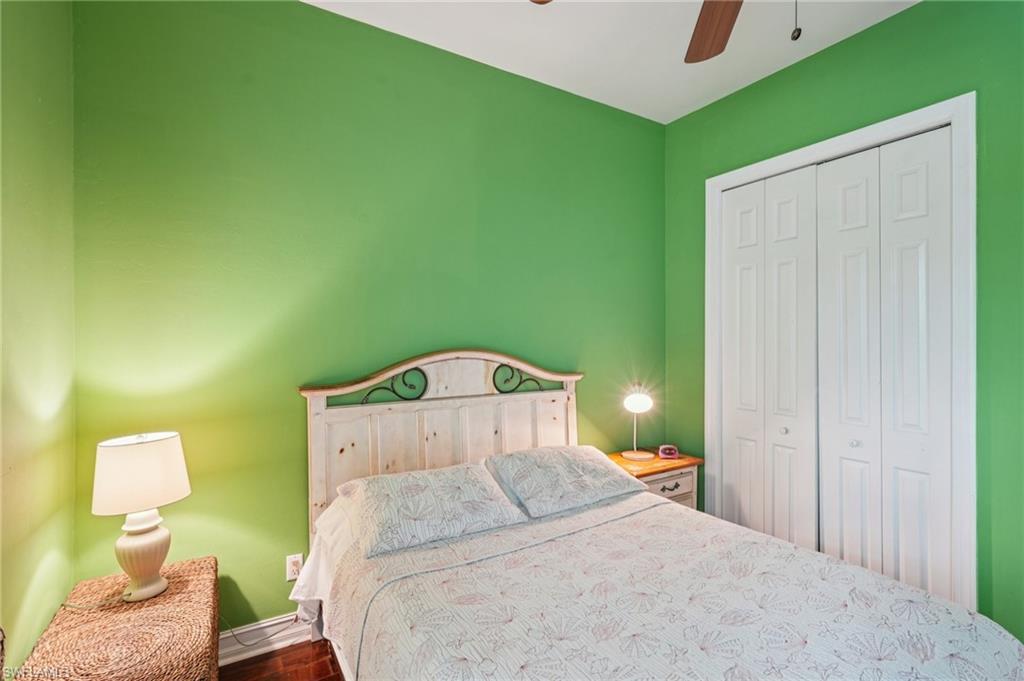 2621 Golden Gate BLVD W