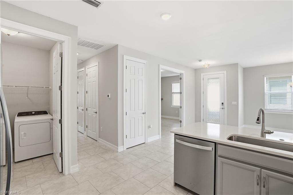 1040 Tranquil Brook DR