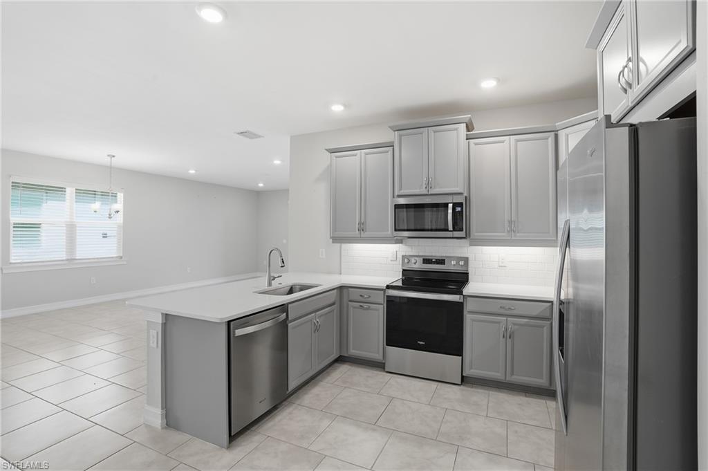 1040 Tranquil Brook DR