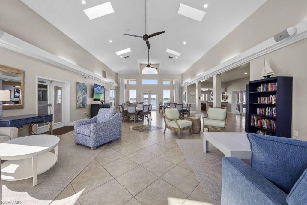 1708 Royal CIR # 701