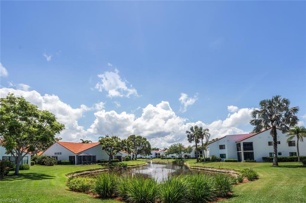 559 Beachwalk CIR # U202