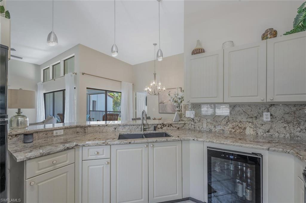 559 Beachwalk CIR # U202