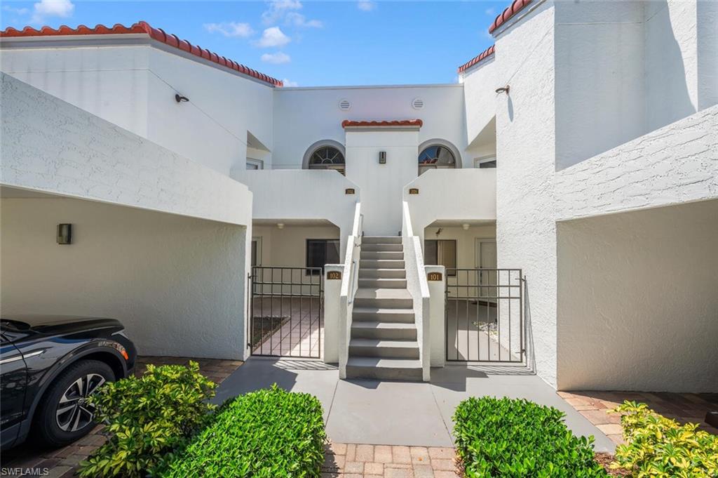 559 Beachwalk CIR # U202