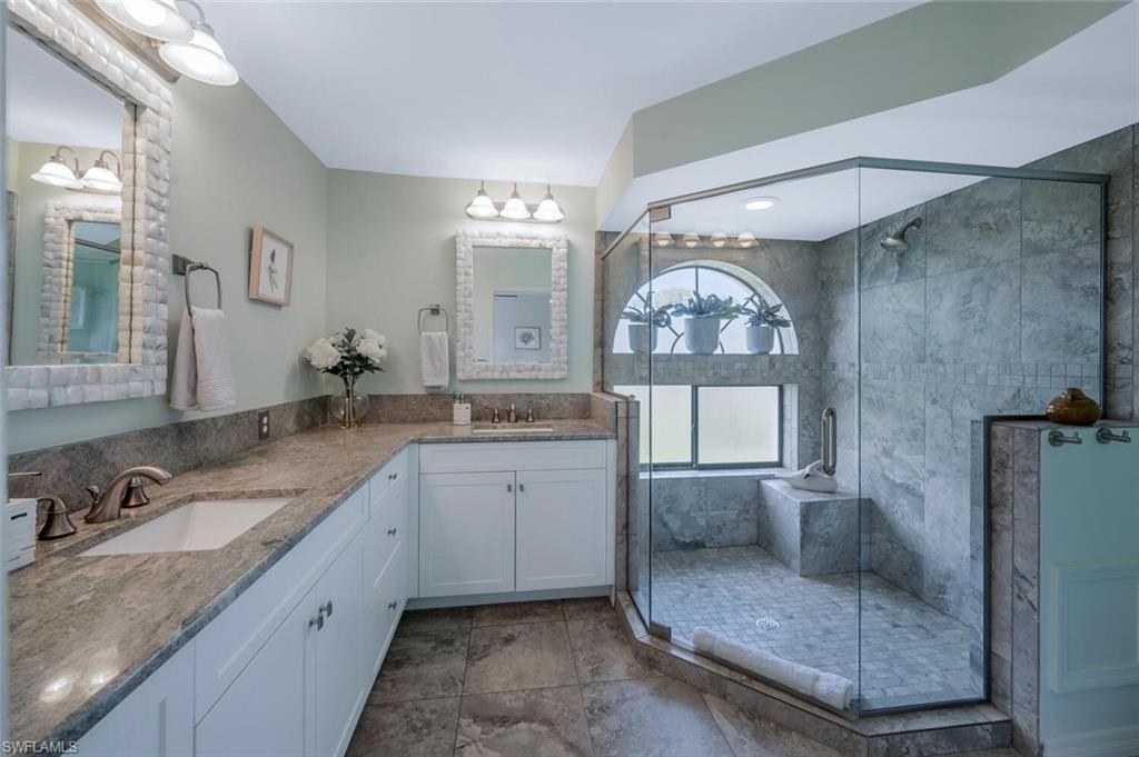 559 Beachwalk CIR # U202