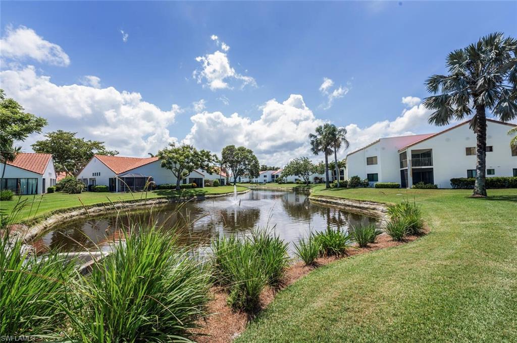 559 Beachwalk CIR # U202